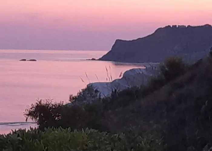 Villa Azzurra Scale Of The Turks